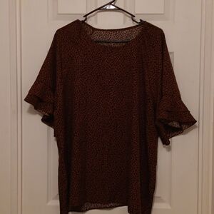 Womens brown cheetah print top